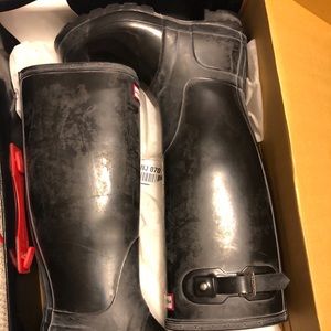 Hunter black gloss rain boots with socks